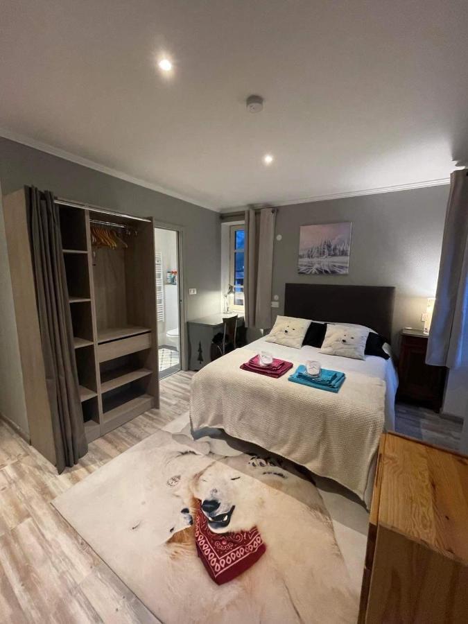 La Montagnette L Oursson Chambre Maison En Travaux De 10H A 17H Moutiers  Esterno foto