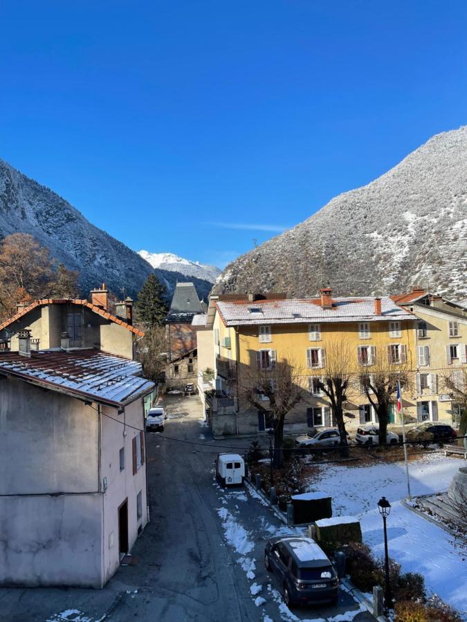 La Montagnette L Oursson Chambre Maison En Travaux De 10H A 17H Moutiers  Esterno foto