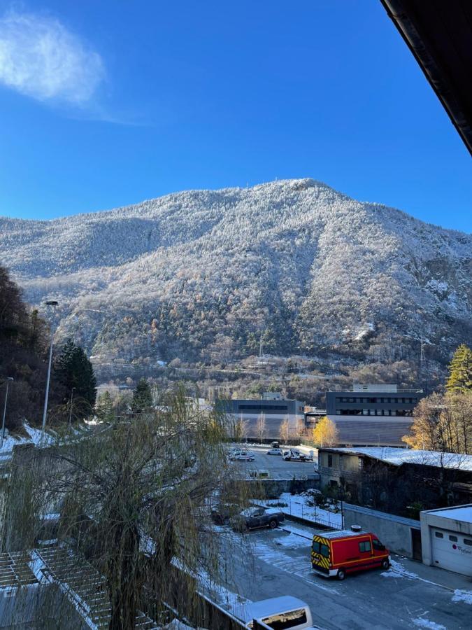 La Montagnette L Oursson Chambre Maison En Travaux De 10H A 17H Moutiers  Esterno foto