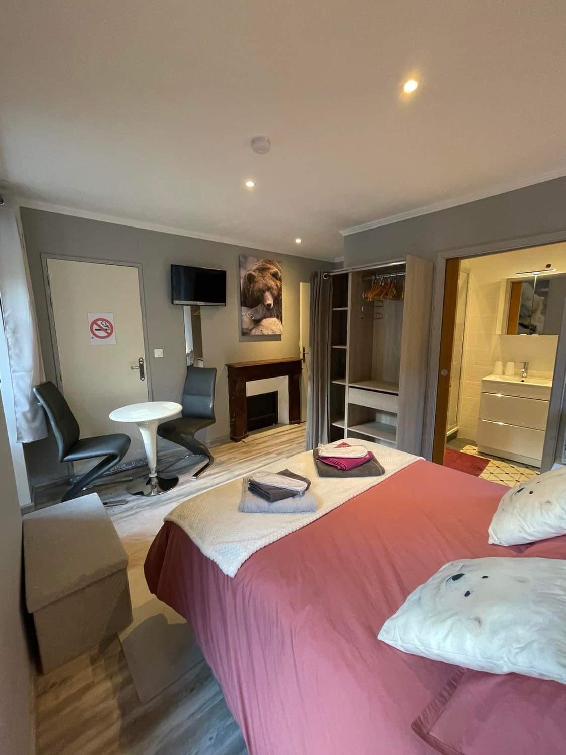 La Montagnette L Oursson Chambre Maison En Travaux De 10H A 17H Moutiers  Esterno foto